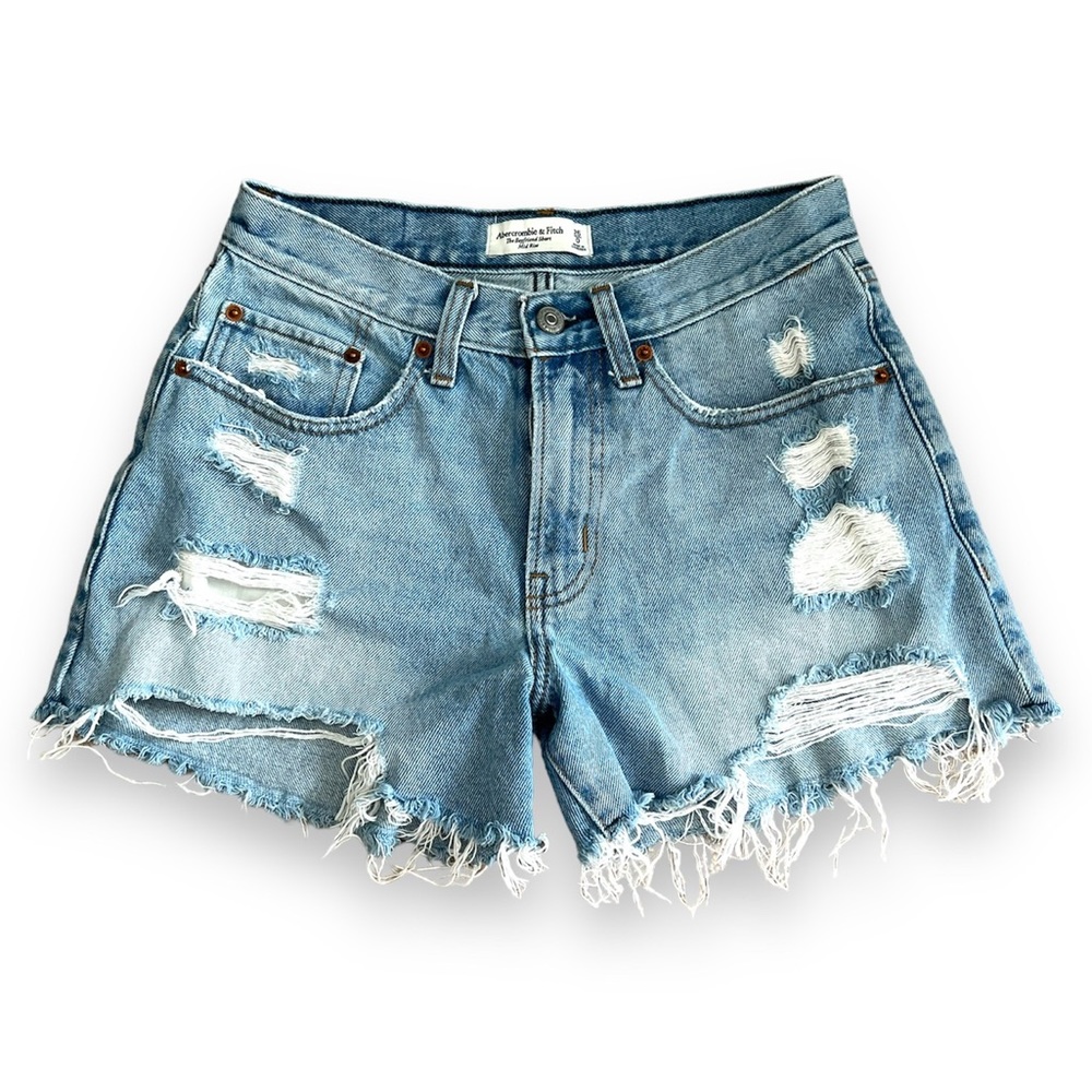 Abercrombie and Fitch The Boyfriend Short Mid Rise Light Wash Distressed